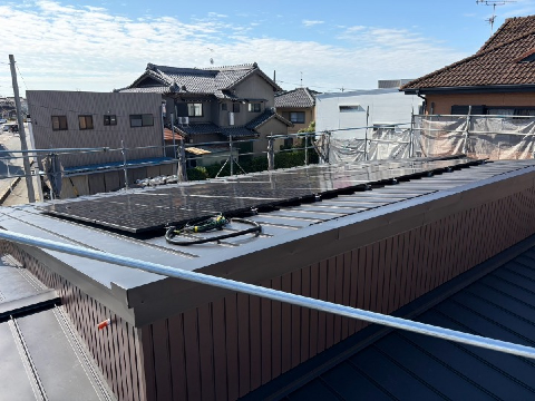 太陽光発電パネル