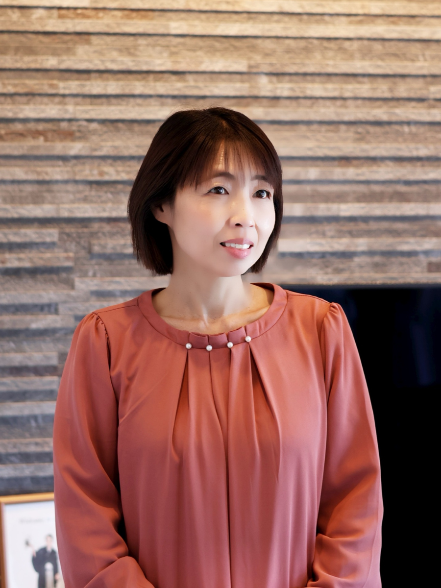 鈴木 菜穂子